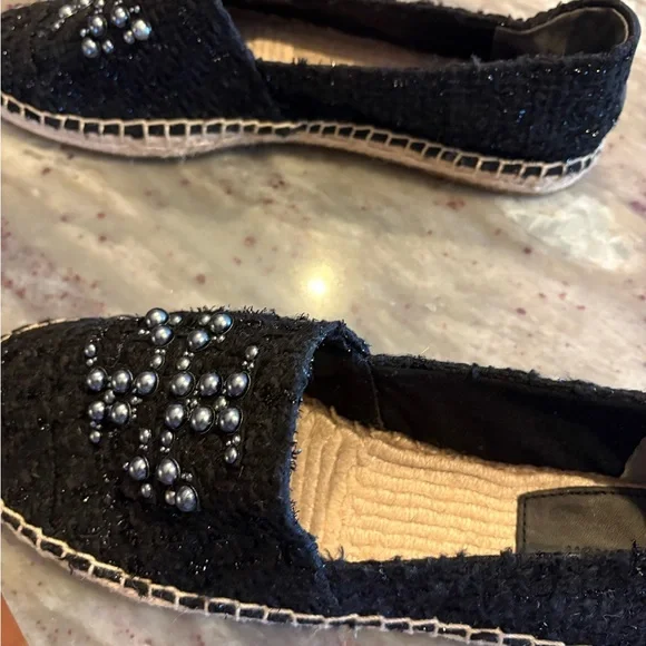 Tory Burch NIB Black Slip-Ons - Picture 5 of 7